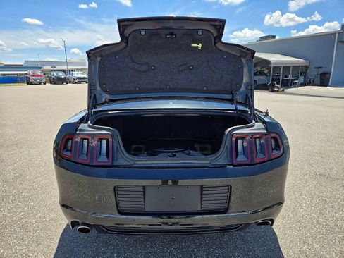 Used 2013 Ford Mustang GT Premium w/ Comfort Pkg RWD image 18