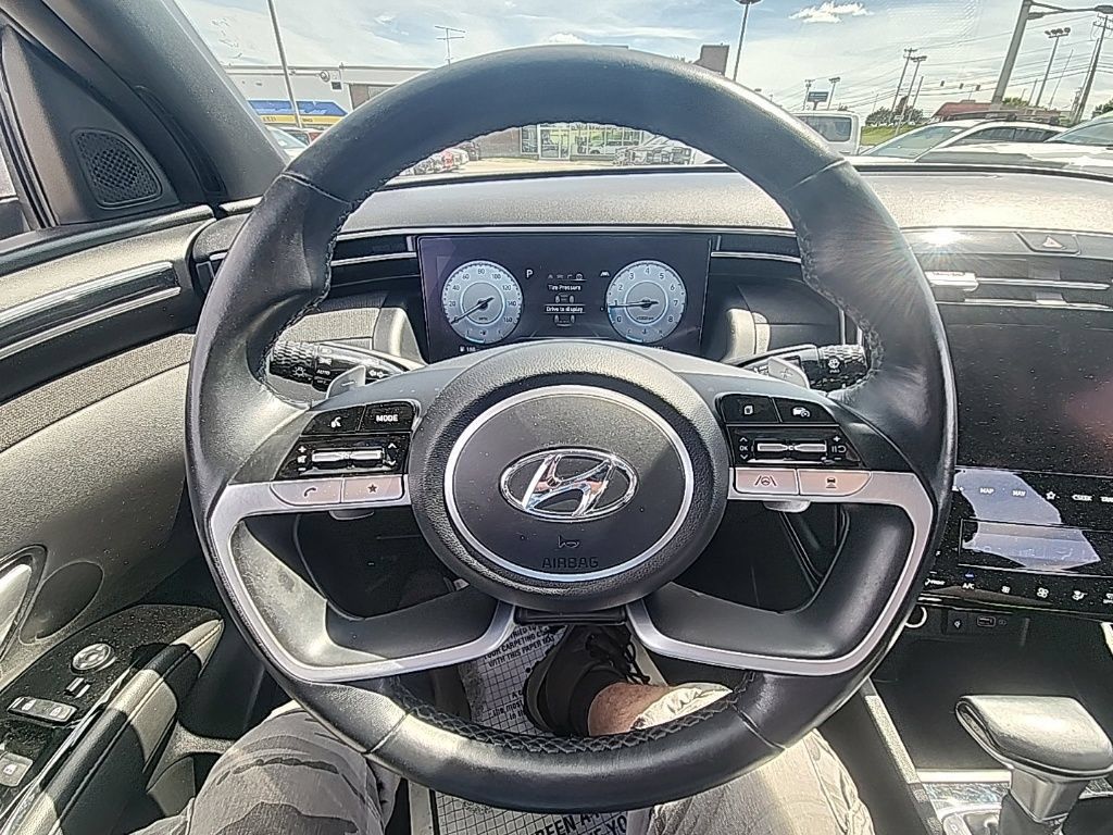 Certified 2023 Hyundai Santa Cruz Limited AWD/4WD image 13