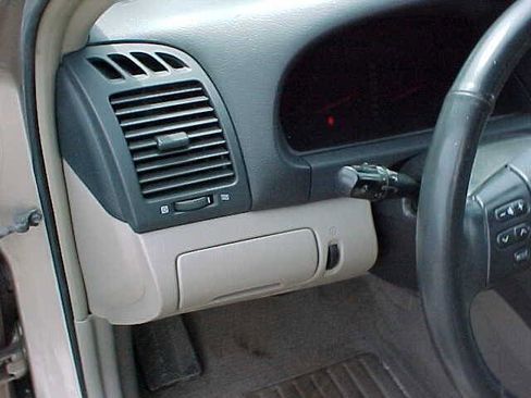 Used 2006 Toyota Camry SE FWD image 25