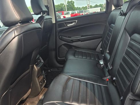 Used 2023 Ford Edge SEL w/ Convenience Package AWD/4WD image 19