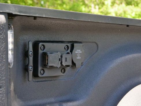 Used 2025 RAM 3500 Big Horn image 35