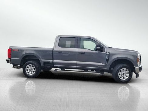 Certified 2024 Ford F250 XLT w/ FX4 Off-Road Package AWD/4WD image 3
