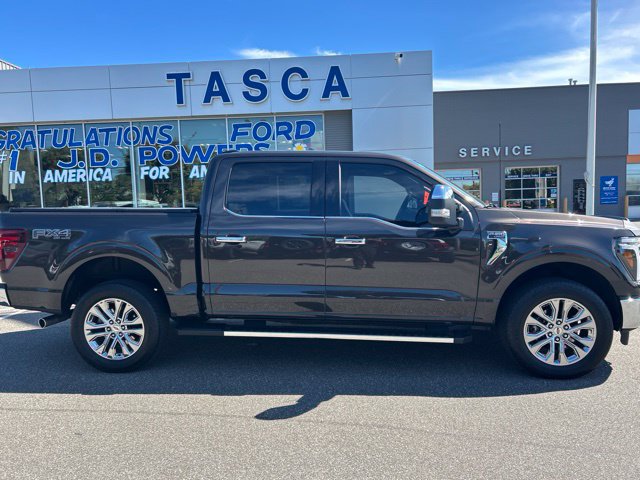 Used 2024 Ford F150 Lariat w/ Equipment Group 502A High AWD/4WD image 11
