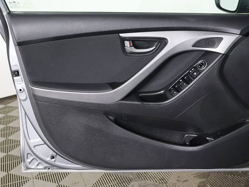 Used 2016 Hyundai Elantra Value Edition image 16