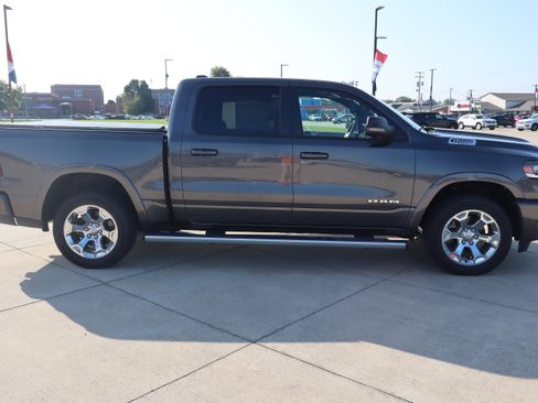 Used 2025 RAM 1500 Big Horn AWD/4WD image 4