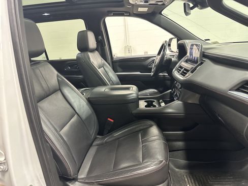 Used 2021 Chevrolet Tahoe RST w/ Luxury Package AWD/4WD image 34