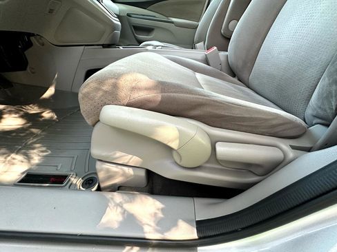 Used 2014 Honda CR-V EX image 9