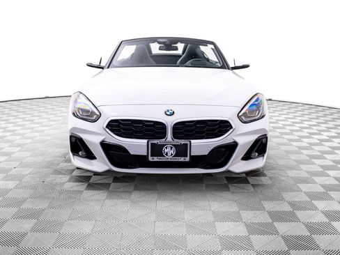 Certified 2026 BMW Z4 sDrive30i RWD image 9