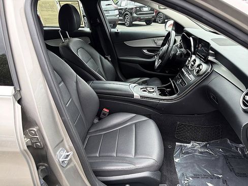 Used 2019 Mercedes-Benz C 300 Sedan w/ Premium Package image 19