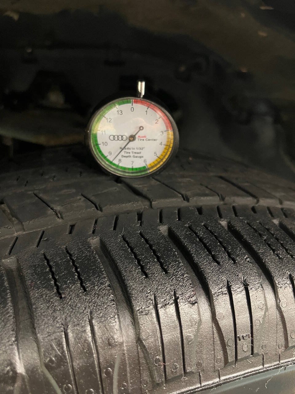 Used 2004 Toyota Land Cruiser AWD/4WD image 73