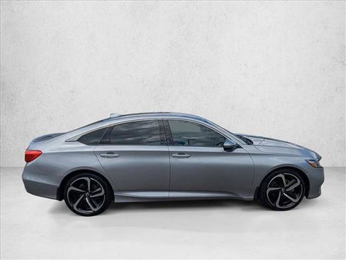Used 2020 Honda Accord Sport image 4