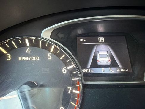 Used 2018 Nissan Altima 2.5 SV FWD image 10