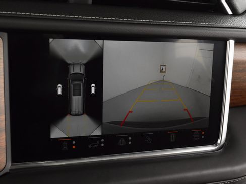 Used 2023 GMC Yukon Denali Ultimate image 19
