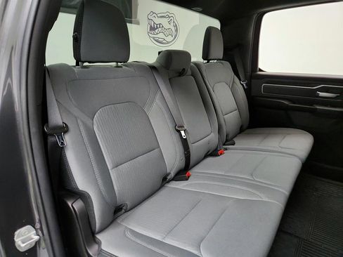 Used 2021 RAM 1500 Big Horn image 25
