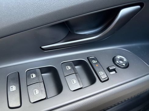 New 2026 Hyundai Elantra Sport FWD image 12