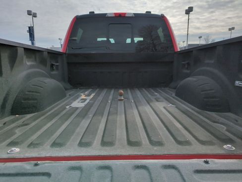 Used 2021 Ford F250 Lariat w/ Chrome Package image 31