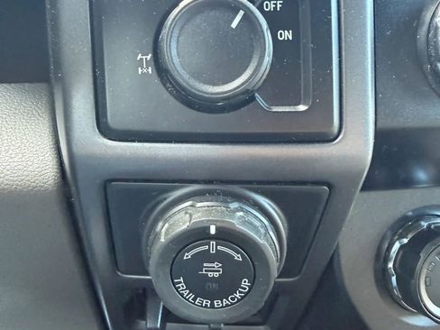 Used 2019 Ford F150 XLT w/ Equipment Group 302A Luxury RWD image 19