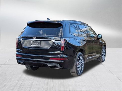 Certified 2024 Cadillac XT6 Sport image 5