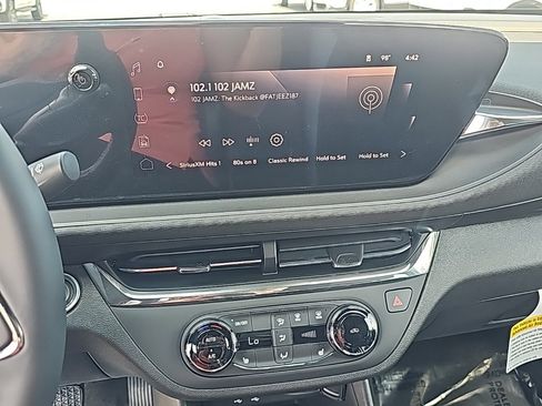 New 2025 Buick Envista Preferred w/ Convenience I Package image 17