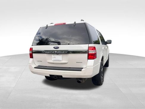 Used 2017 Ford Expedition Limited w/ Equipment Group 301A AWD/4WD image 5