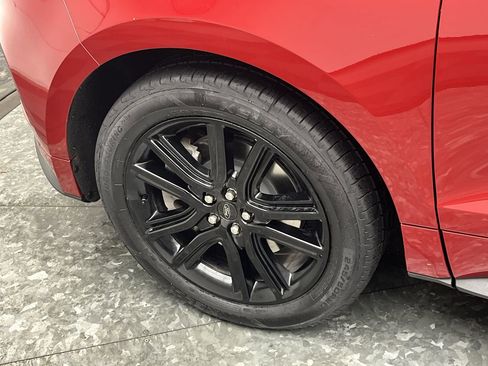 Used 2022 Ford Edge ST-Line image 33