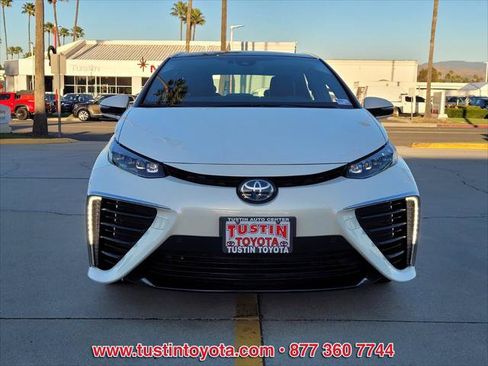 Certified 2020 Toyota Mirai FWD image 15