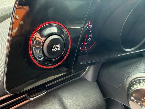 Used 2022 Hyundai Elantra N Line image 11