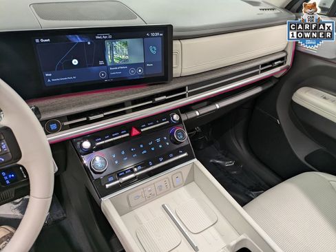 Used 2024 Hyundai Santa Fe Limited AWD/4WD image 11