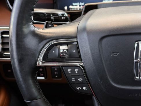Used 2023 Lincoln Navigator Reserve AWD/4WD image 36
