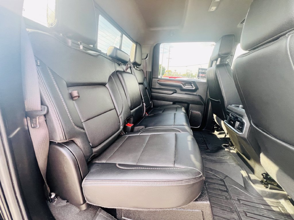 Used 2024 GMC Sierra 3500 Denali w/ Denali Reserve Package AWD/4WD image 37