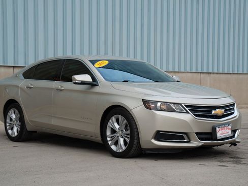Used 2015 Chevrolet Impala LT w/ Convenience Package image 5