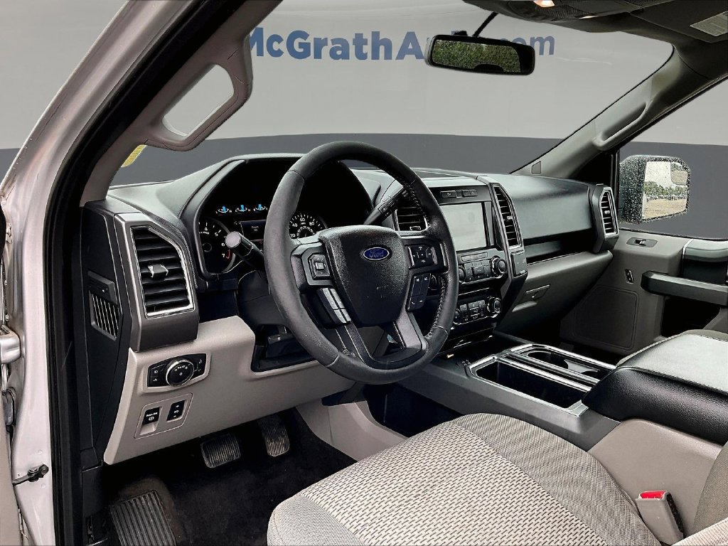 Used 2016 Ford F150 XLT w/ Equipment Group 302A Luxury AWD/4WD image 21