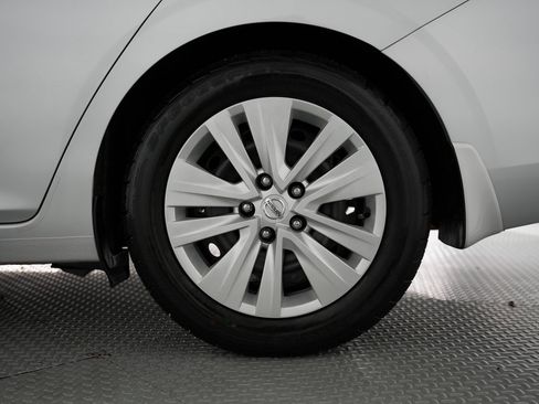 Used 2020 Nissan Sentra S image 53