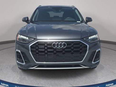 Used 2023 Audi Q5 2.0T Premium Plus w/ Premium Plus Package AWD/4WD image 3