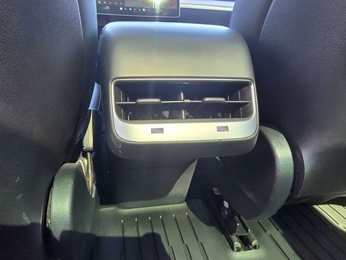 Used 2019 Tesla Model 3 Standard Range Plus image 25