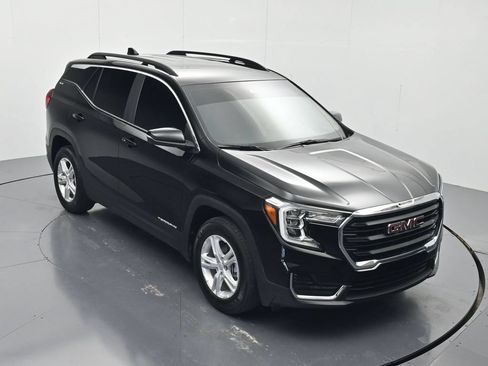 Certified 2024 GMC Terrain SLE w/ Driver Convenience Package FWD image 30