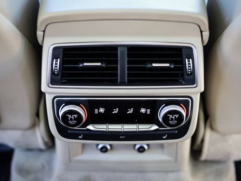 Used 2019 Audi Q7 2.0T Premium Plus w/ Premium Plus Package AWD/4WD image 27