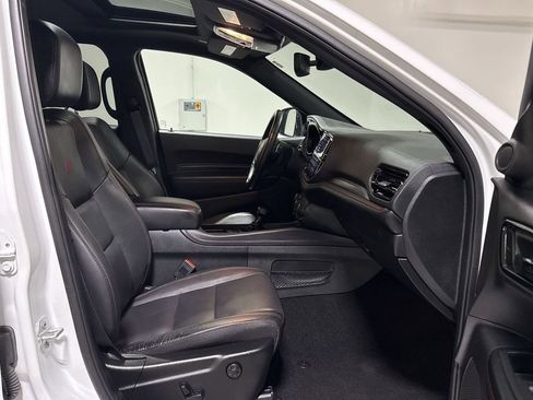 Used 2025 Dodge Durango GT AWD/4WD image 23