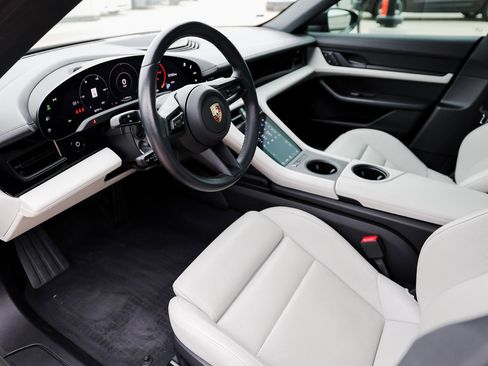 Certified 2023 Porsche Taycan image 4