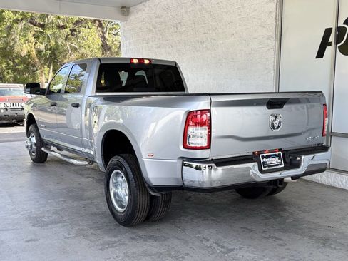 Used 2021 RAM 3500 Tradesman image 9