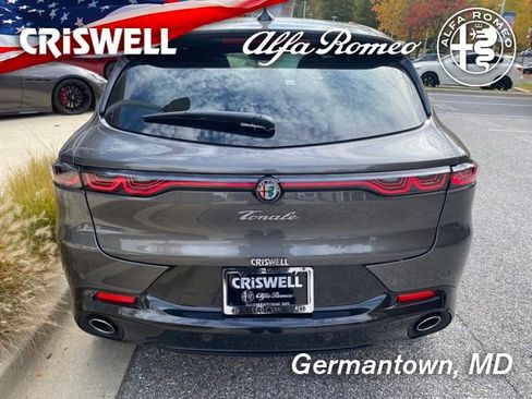 New 2024 Alfa Romeo Tonale Veloce image 6