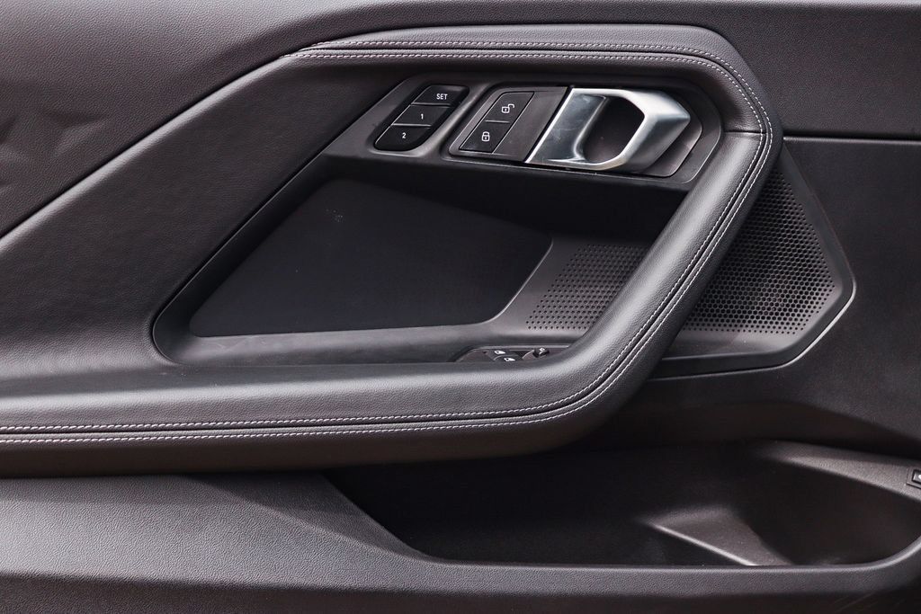 Used 2025 BMW 230i Coupe w/ Premium Package RWD image 22