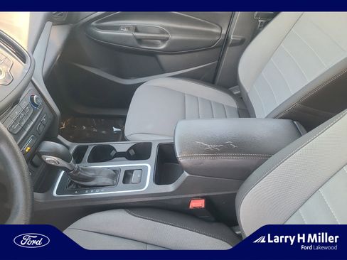 Used 2017 Ford Escape S image 15