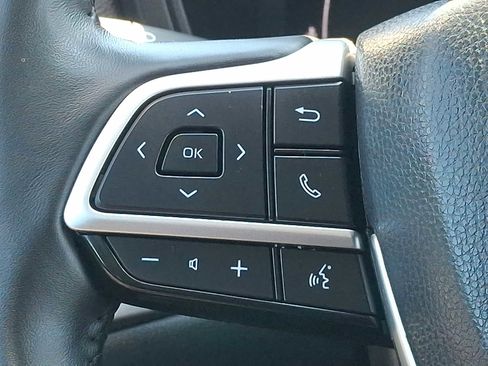 Used 2025 Toyota Grand Highlander AWD image 20