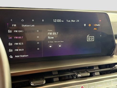 Used 2023 Kia Telluride S image 16