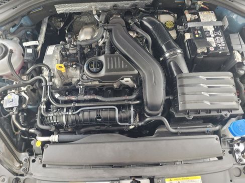 Used 2025 Volkswagen Jetta Sport FWD image 30