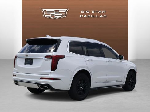 Used 2023 Cadillac XT6 Luxury FWD image 5