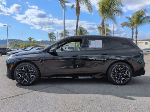 Used 2025 BMW iX M60 image 7