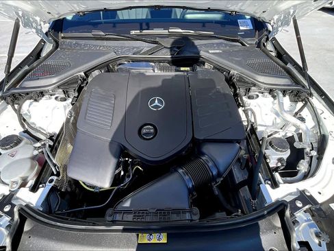 Used 2025 Mercedes-Benz E 350 Sedan image 30