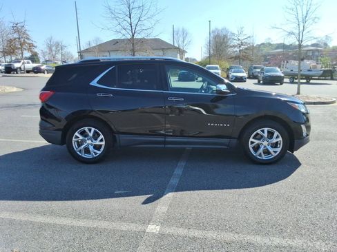 Used 2018 Chevrolet Equinox Premier image 4